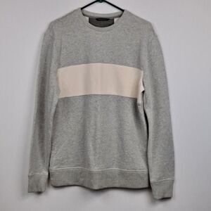 Banana Republic Mens pullover top NWOT